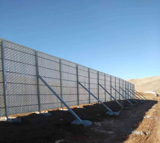 Kayseri Pınarbaşı kar siperi